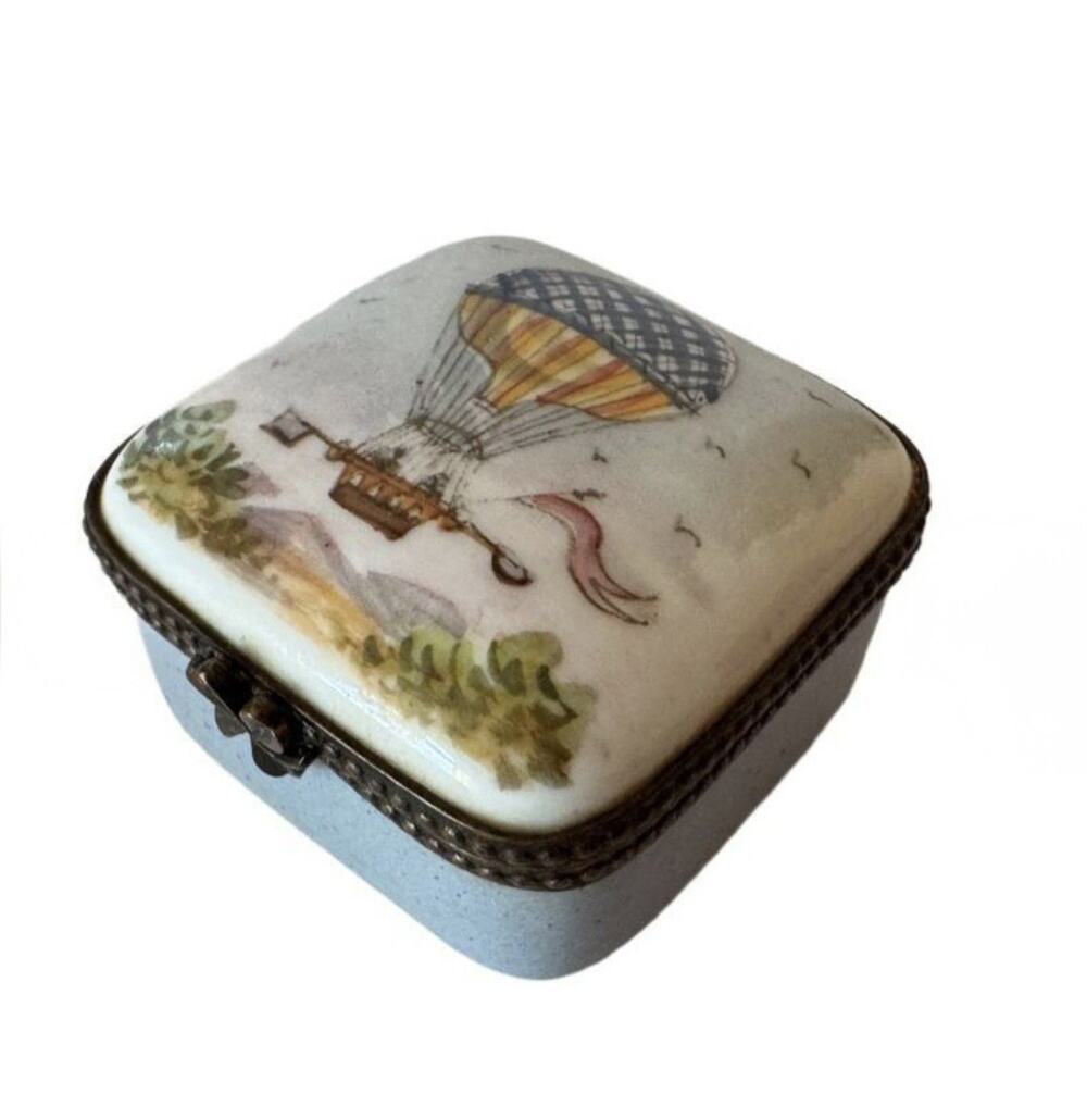 Vintage Limoges Hand Painted Porcelain Trinket Box Le Ballon de Blanchard 1785